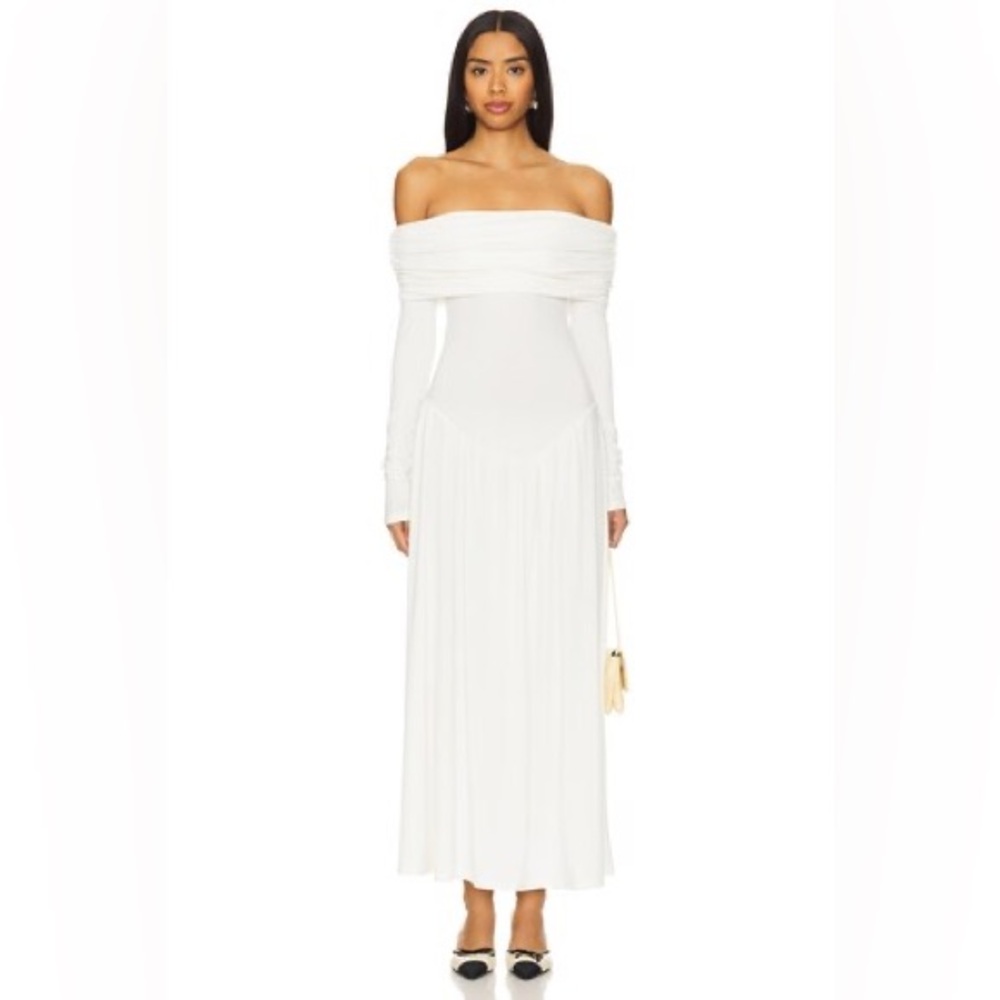 WeWoreWhat Off Shoulder Ruched Midi Dress in Ivory